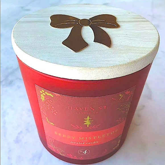 HAVEN STREET CANDLE BERRY MISTLETOE RICHLY SCENTED - Picture 1 of 3